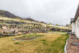 8232 N Iron Horse Dr E, Tooele, UT 84074 - Photo 35