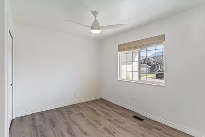 4061 S 950 W, Riverdale, UT 84405 - Photo 17