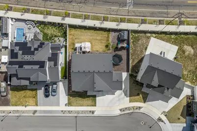 6773 W 8160 S, West Jordan, UT 84081 - Photo 39