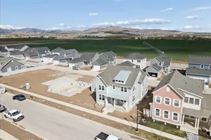 758 W Caroline Dr S, Saratoga Springs, UT 84045 - Photo 9