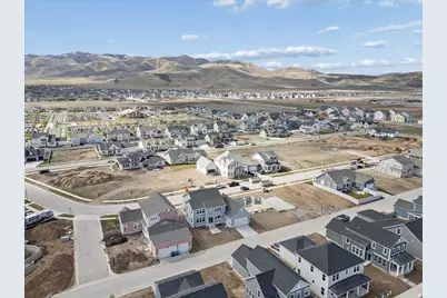 758 W Caroline Dr S #219, Saratoga Springs, UT 84045 - Photo 11