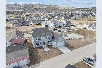 758 W Caroline Dr S #219, Saratoga Springs, UT 84045 - Photo 71