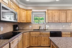 3291 S 300 W, Bountiful, UT 84010 - Photo 11