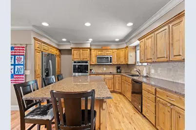 3291 S 300 W, Bountiful, UT 84010 - Photo 13