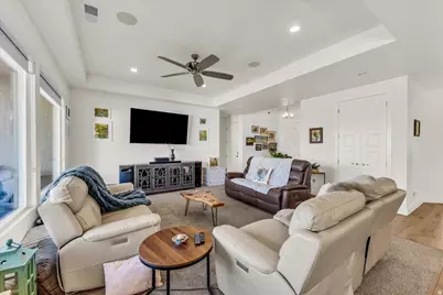 379 N 3200 W, Hurricane, UT 84737 - Photo 7