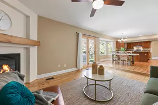 11406 S Gracey Ln E, Sandy, UT 84092 - Photo 13