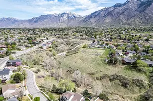 11406 S Gracey Ln E, Sandy, UT 84092 - Photo 39