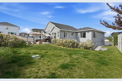 14332 S Dusty Meadow Cir W, Herriman, UT 84096 - Photo 31