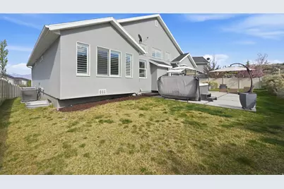 14332 S Dusty Meadow Cir W, Herriman, UT 84096 - Photo 33