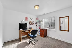 14332 S Dusty Meadow Cir W, Herriman, UT 84096 - Photo 47