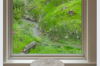 4630 S Naniloa Dr, Holladay, UT 84117 - Photo 13