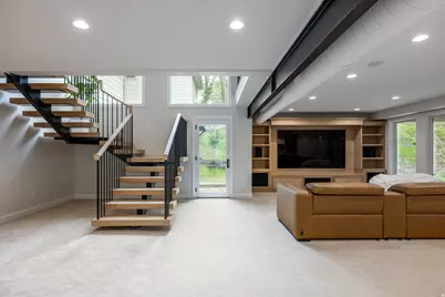 4630 S Naniloa Dr, Holladay, UT 84117 - Photo 35