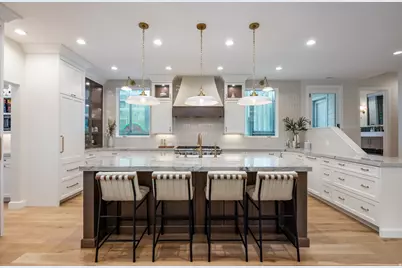 4630 S Naniloa Dr, Holladay, UT 84117 - Photo 3