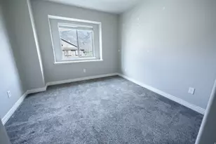 3164 N Peregrine Way, Layton, UT 84040 - Photo 11