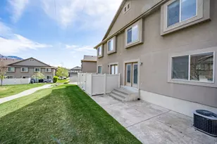 3164 N Peregrine Way, Layton, UT 84040 - Photo 21