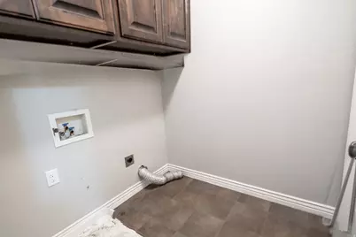 3164 N Peregrine Way, Layton, UT 84040 - Photo 13