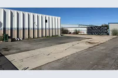 2487 S 3270 W, West Valley, UT 84119 - Photo 9