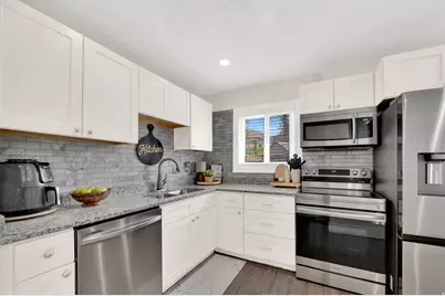 3808 S Raymond Ave E, South Ogden, UT 84403 - Photo 5