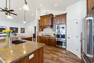 1102 N Summit View Dr, Saratoga Springs, UT 84045 - Photo 17