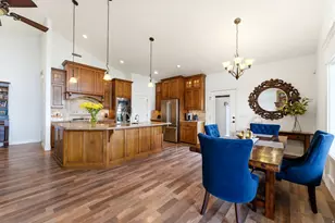 1102 N Summit View Dr, Saratoga Springs, UT 84045 - Photo 17
