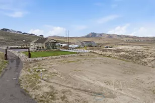 1102 N Summit View Dr, Saratoga Springs, UT 84045 - Photo 53