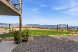 1102 N Summit View Dr, Saratoga Springs, UT 84045 - Photo 55