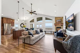 1102 N Summit View Dr, Saratoga Springs, UT 84045 - Photo 7