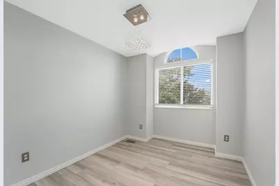 8 E 3500 S, Bountiful, UT 84010 - Photo 15