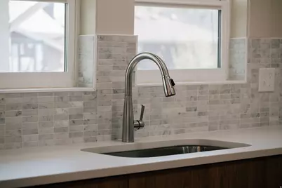 1920 S 800 E, Salt Lake City, UT 84105 - Photo 17