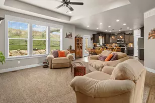 4548 N Sheep Creek Dr, Eden, UT 84310 - Photo 15