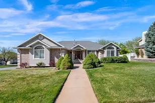 736 S Deer View Circle, Fruit Heights, UT 84037 - Photo 1