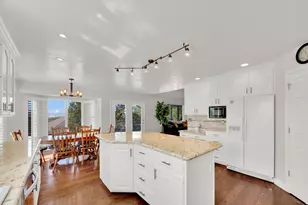 736 S Deer View Circle, Fruit Heights, UT 84037 - Photo 11