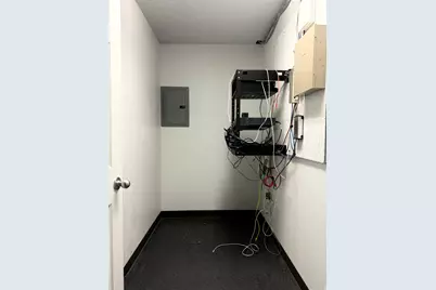 540 S Wright Brothers Dr, Vernal, UT 84078 - Photo 15