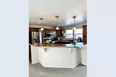 768 W Cobble Hollow Dr, Roosevelt, UT 84066 - Photo 7