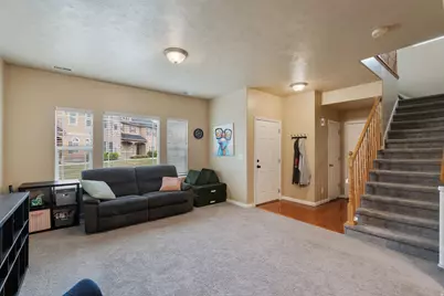 7846 S Cool Creek Way W, West Jordan, UT 84081 - Photo 9