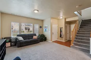 7846 S Cool Creek Way W, West Jordan, UT 84081 - Photo 9