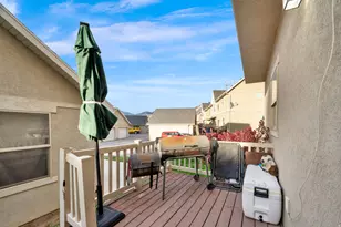 2026 W Crescent Way, Mapleton, UT 84664 - Photo 17