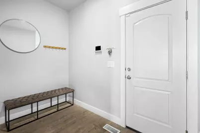 586 N Hill View Dr, Saratoga Springs, UT 84045 - Photo 15