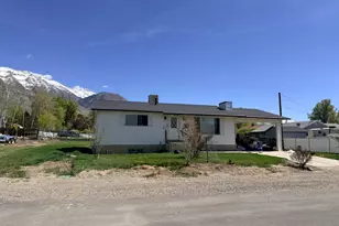 220 N Main St, Pleasant Grove, UT 84062 - Photo 3