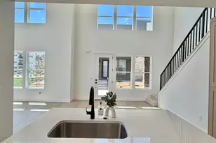 519 W Olive Ln, Saint George, UT 84790 - Photo 5