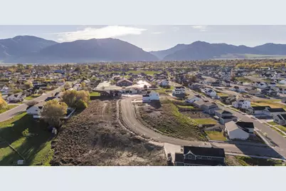 801 W 70 N #93, Hyrum, UT 84319 - Photo 15