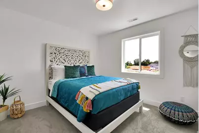 817 W 70 N, Hyrum, UT 84319 - Photo 5