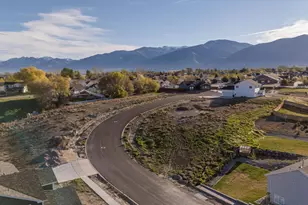 828 W 70 N, Hyrum, UT 84319 - Photo 11