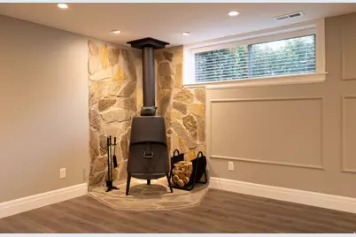 3198 S Julia Ln W, Magna, UT 84044 - Photo 21