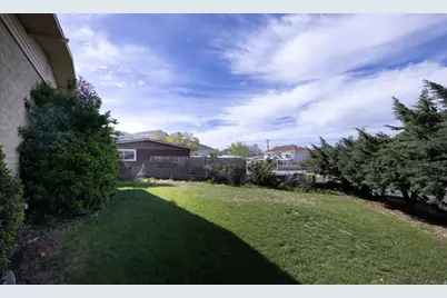 3198 S Julia Ln W, Magna, UT 84044 - Photo 27