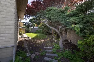 3198 S Julia Ln W, Magna, UT 84044 - Photo 29