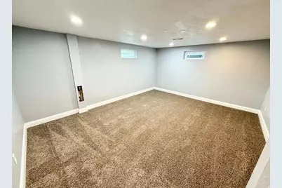 5 S 3rd Ave, Helper, UT 84526 - Photo 29