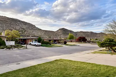 5 S 3rd Ave, Helper, UT 84526 - Photo 5