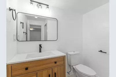 1092 N 500 E, Centerville, UT 84014 - Photo 27