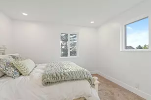 1092 N 500 E, Centerville, UT 84014 - Photo 13